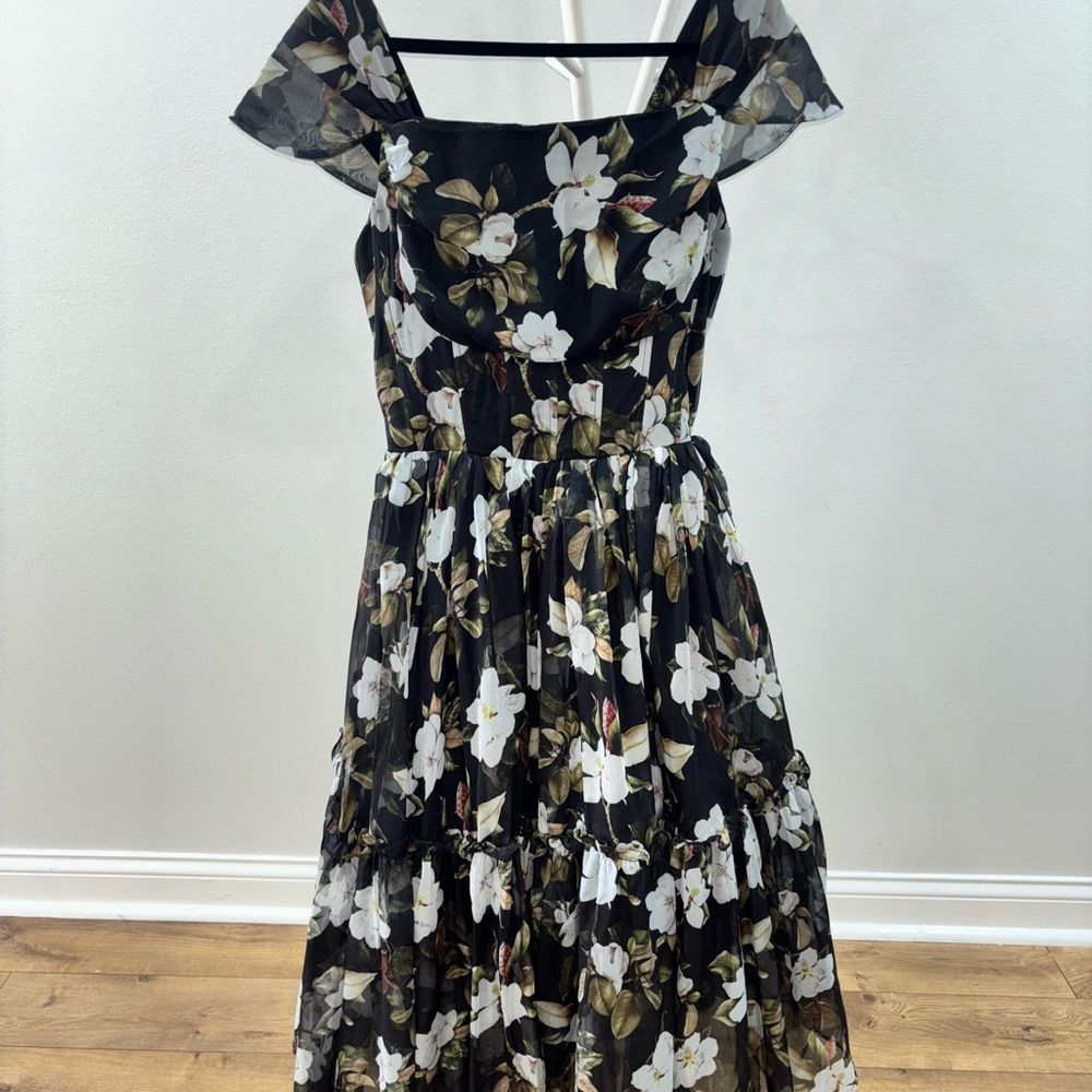 Ivy City Co Black and white florals Midi Dress “I feel pretty”
